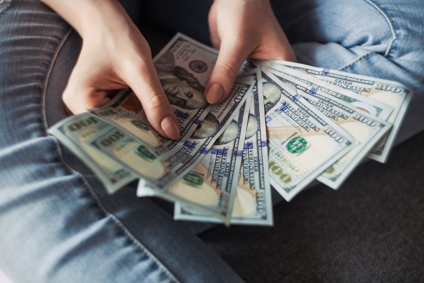 Achieving Financial Confidence with Simple Steps